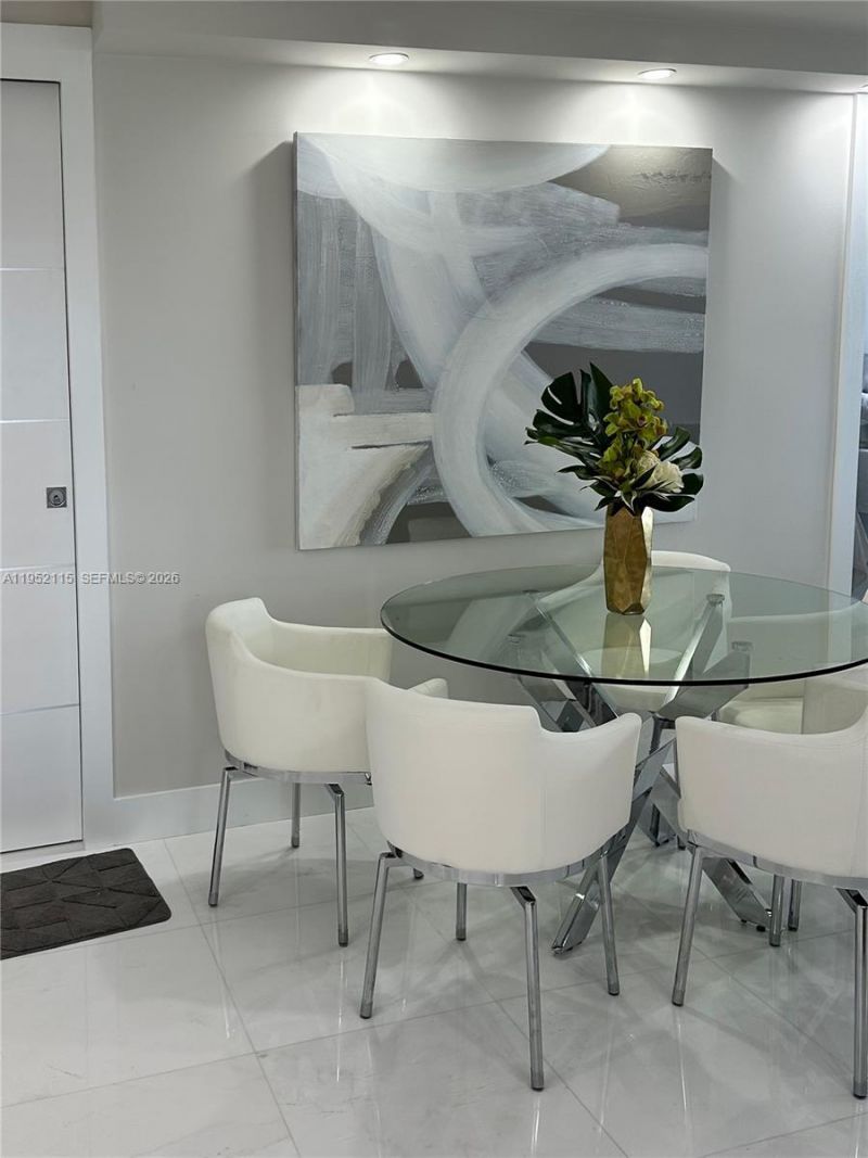 5701 Collins Ave, Unit 1221, Miami Beach, FL 33140 Photo