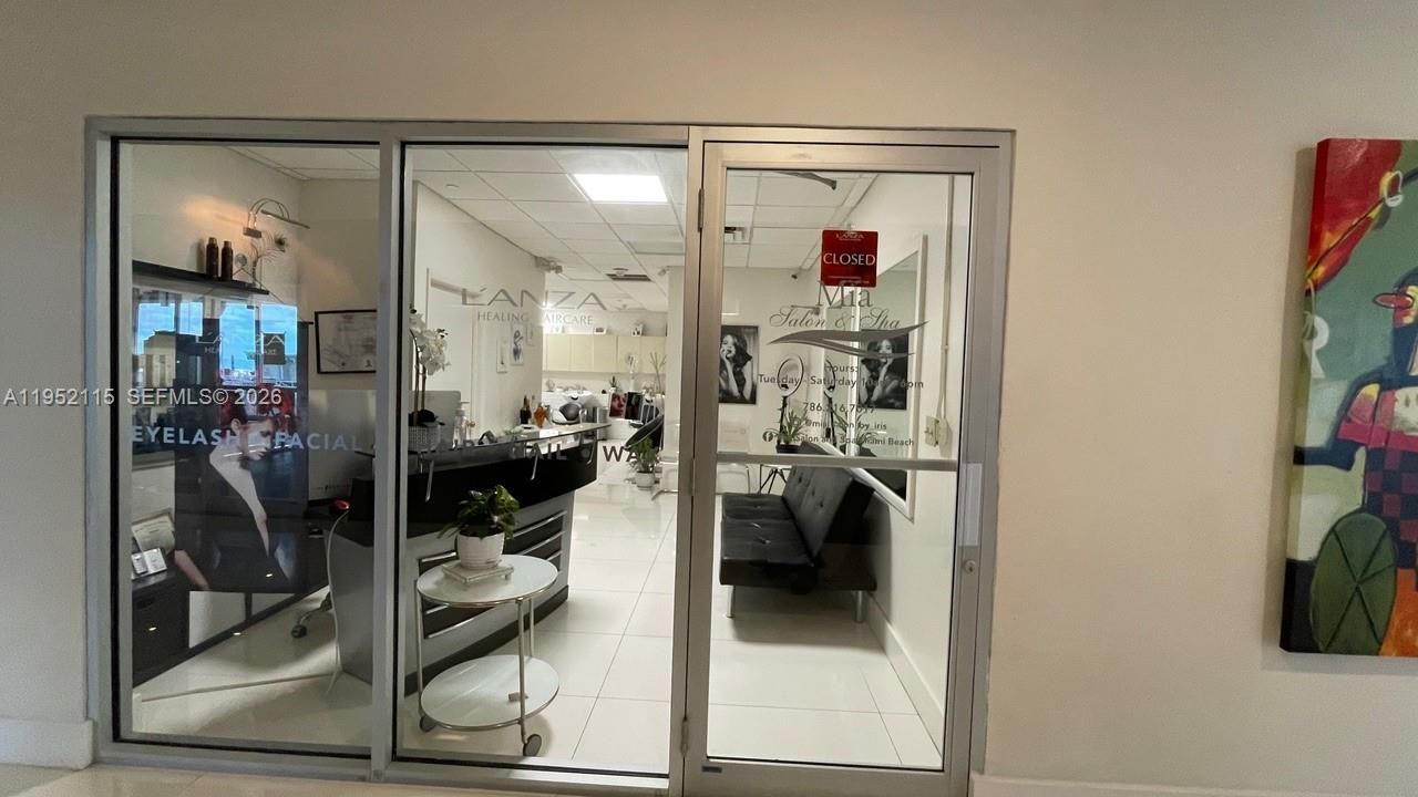 5701 Collins Ave, Unit 1221, Miami Beach, FL 33140 Photo