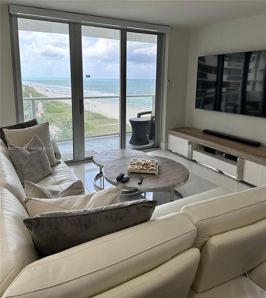 5701 Collins Ave, Unit 1221, Miami Beach, FL 33140 Photo