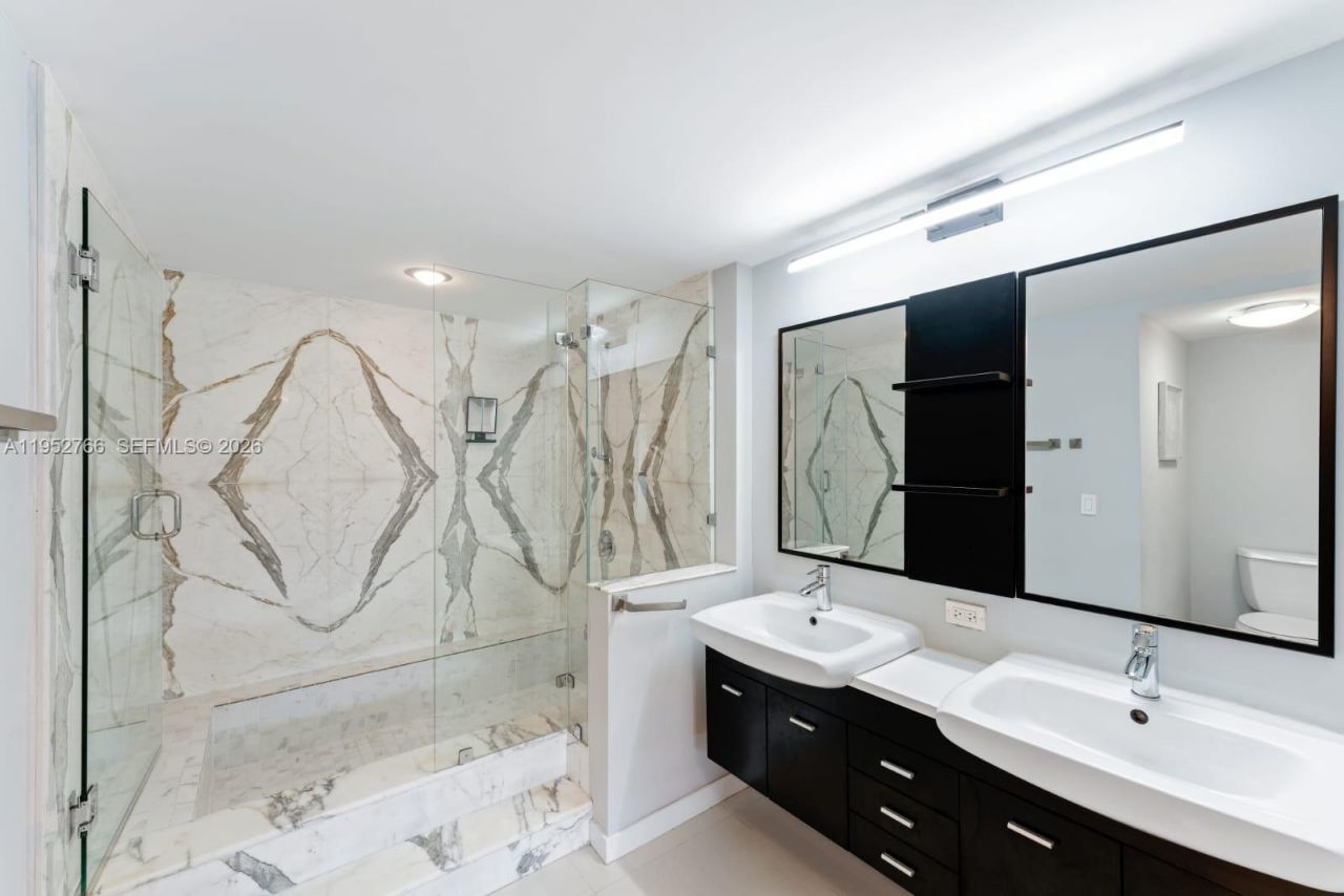 155 Ocean Lane Dr, Unit 407, Key Biscayne, FL 33149 Photo