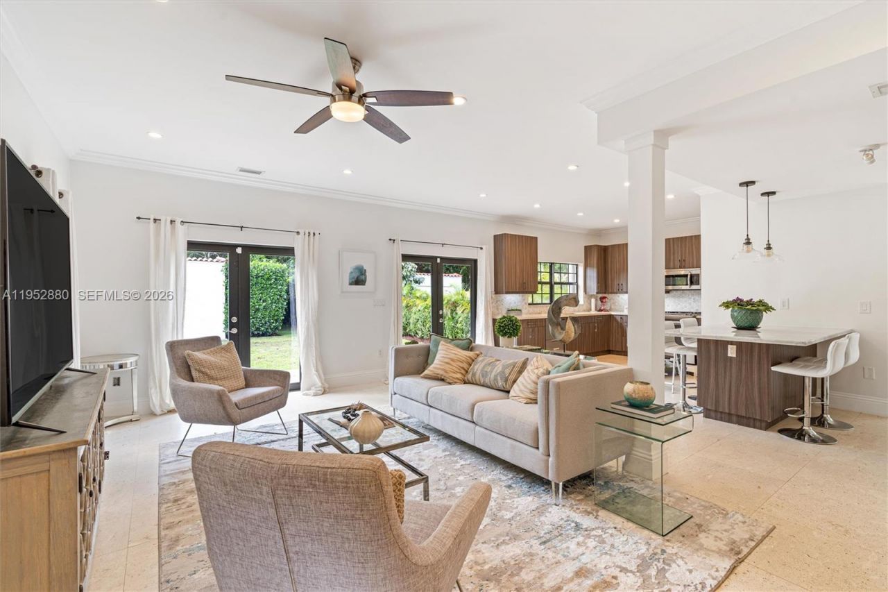 1329 Obispo Avenue, Coral Gables, FL 33134 Photo