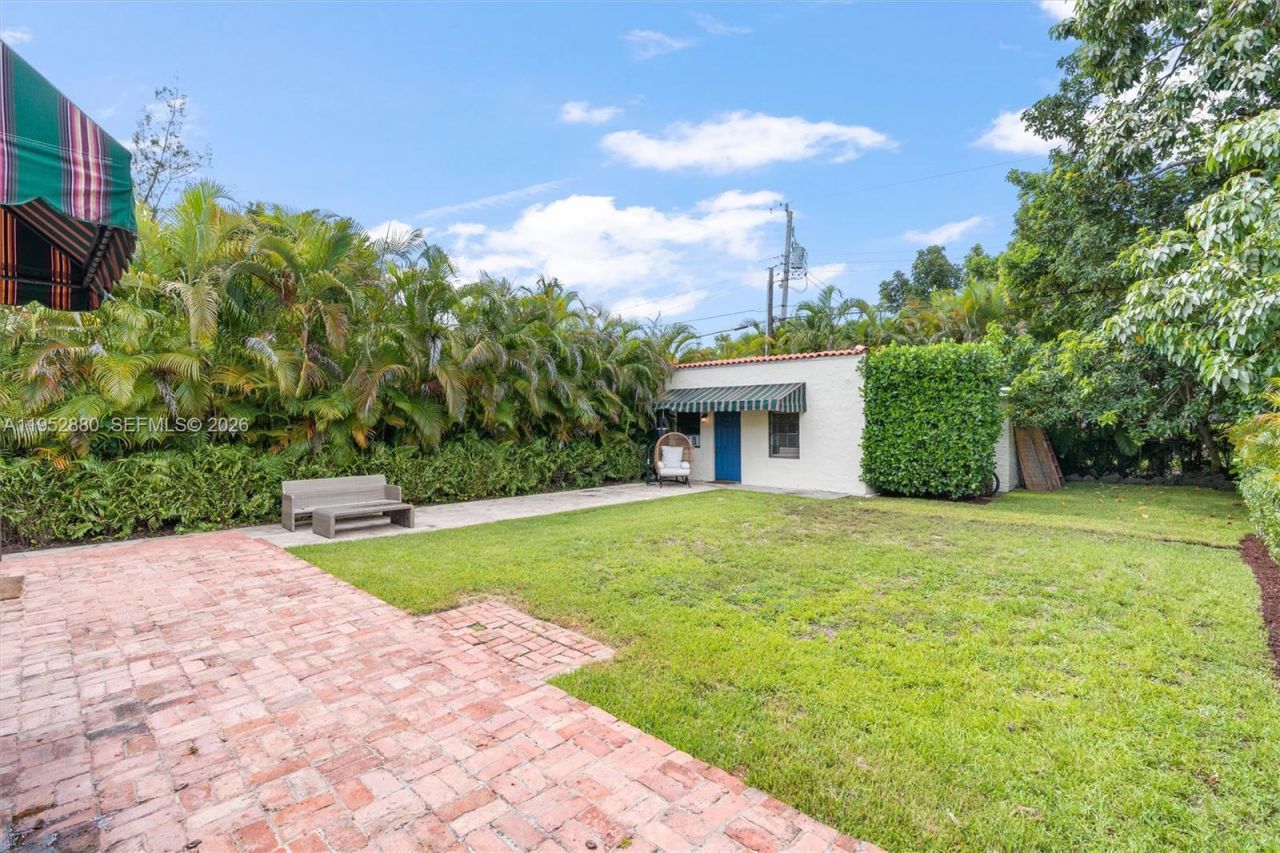 1329 Obispo Avenue, Coral Gables, FL 33134 Photo
