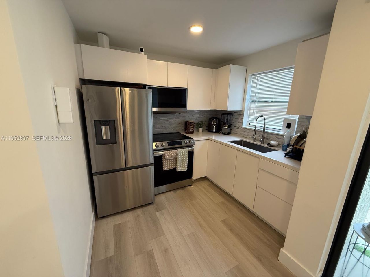 9734 NW 5th Ter, Unit 9734, Miami, FL 33172 Photo