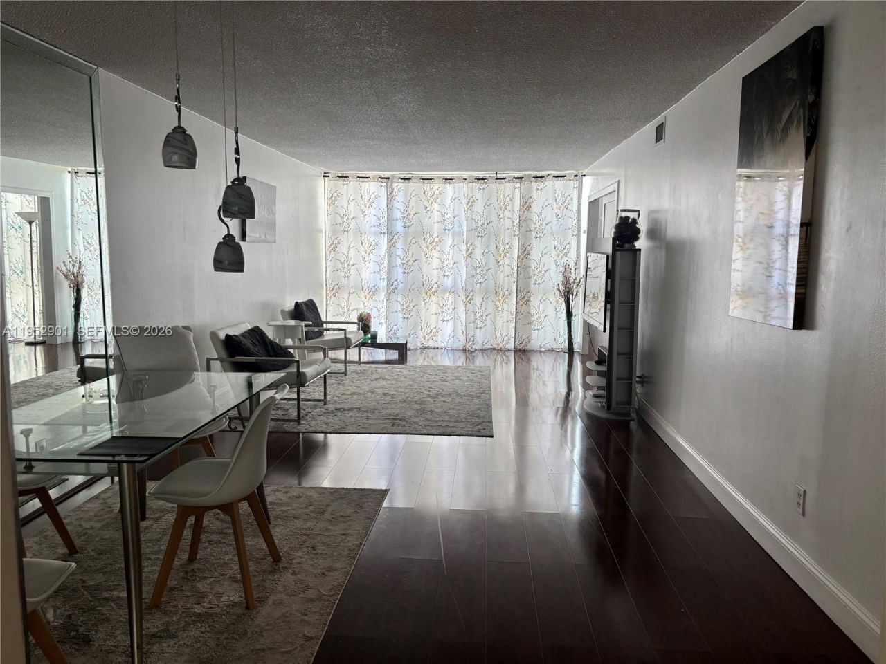 800 Parkview Dr, Unit 823, Hallandale Beach, FL 33009 Photo