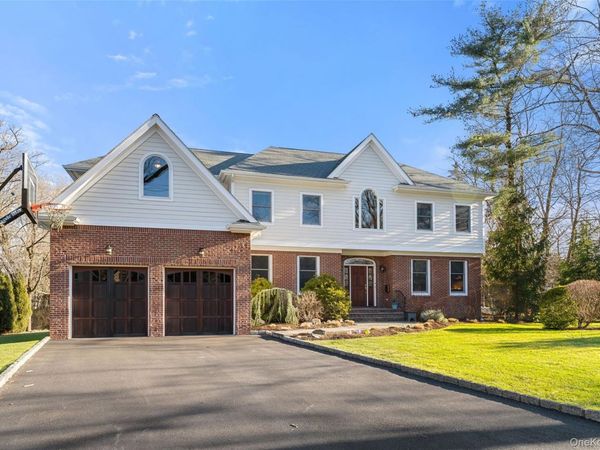 5 Stonewall Lane, Mamaroneck, NY 10543