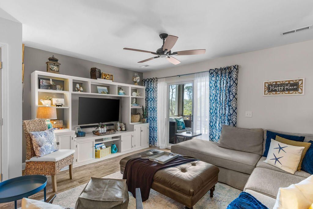 2416 Racquet Club Drive Photo 17