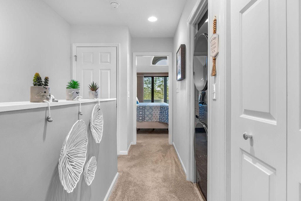 2416 Racquet Club Drive Photo 24