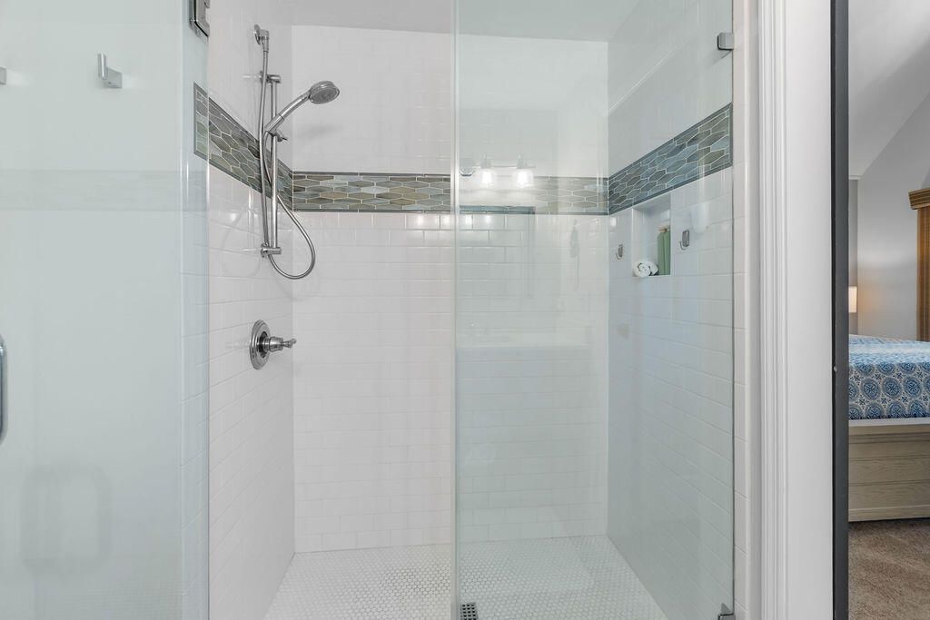 2416 Racquet Club Drive Photo 35