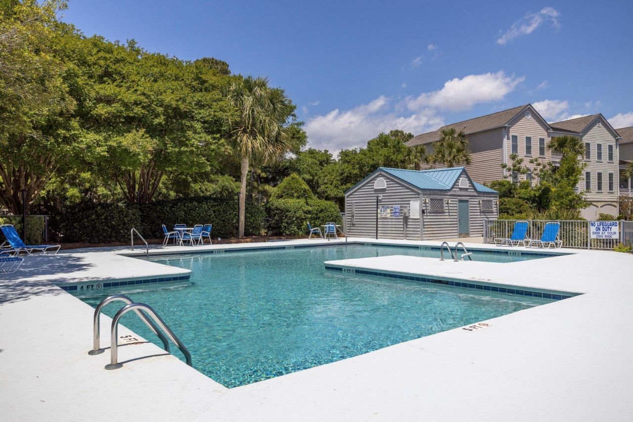 2416 Racquet Club Drive Photo 57