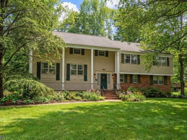 14 Skylark Rd, Springfield, NJ 07081