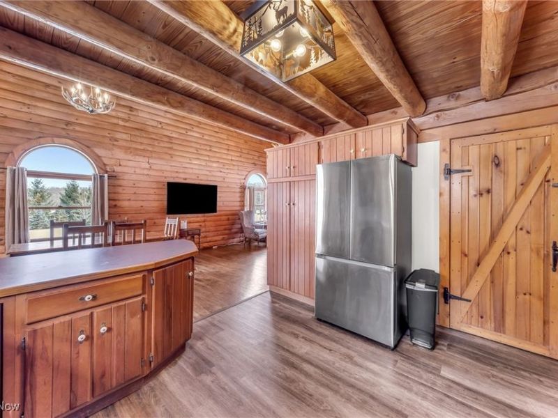 8282 River Corners Road, Homerville, OH 44235 Photo 13