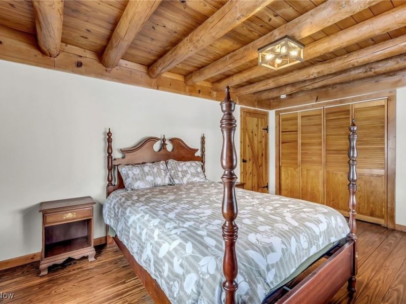 8282 River Corners Road, Homerville, OH 44235 Photo 15