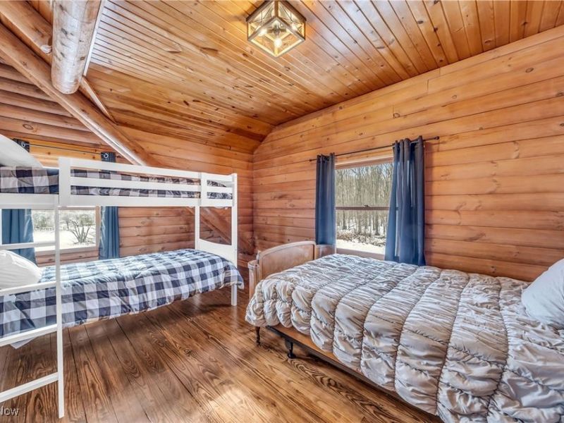 8282 River Corners Road, Homerville, OH 44235 Photo 25