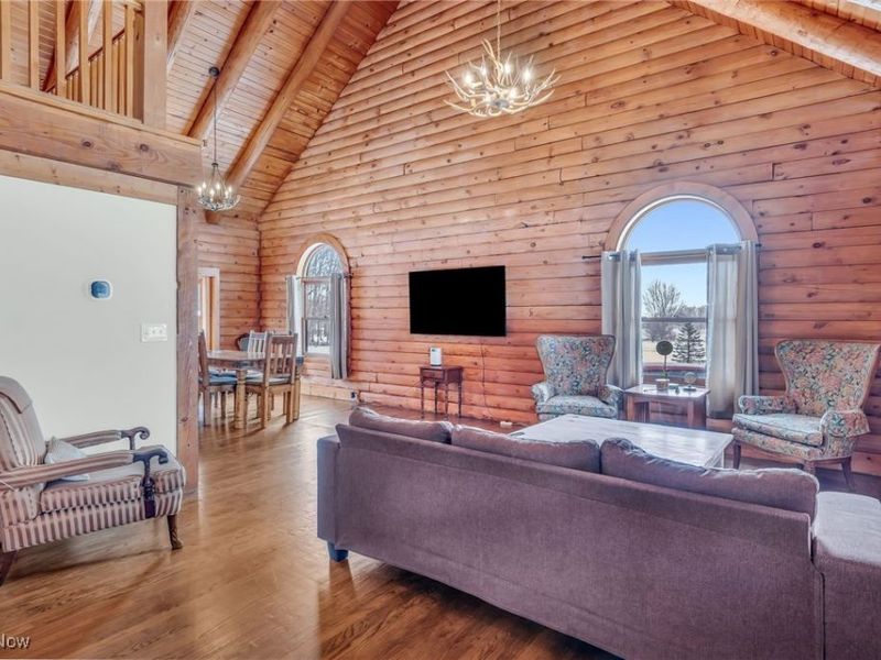 8282 River Corners Road, Homerville, OH 44235 Photo 4