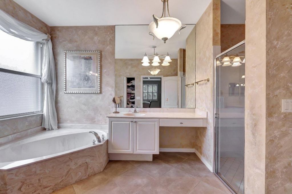 9630 SW Flowermound Circle, Port Saint Lucie, FL 34953 Photo