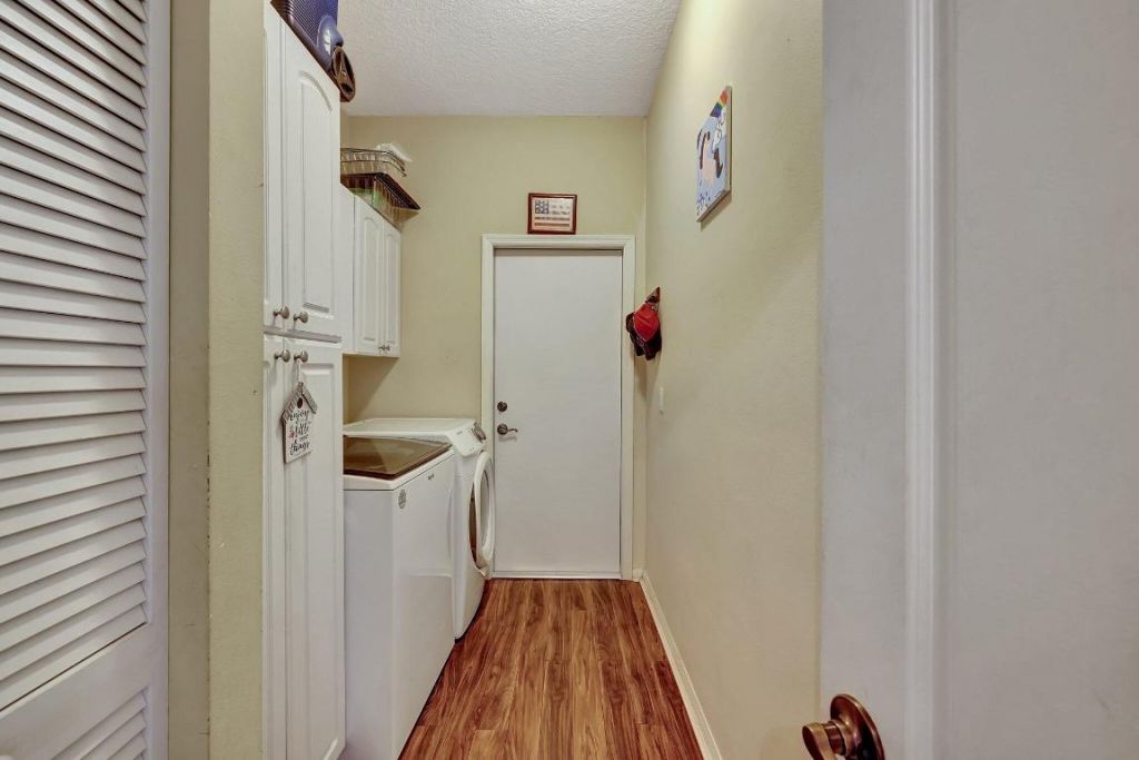 9630 SW Flowermound Circle, Port Saint Lucie, FL 34953 Photo