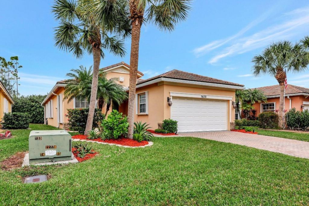 9630 SW Flowermound Circle, Port Saint Lucie, FL 34953 Photo