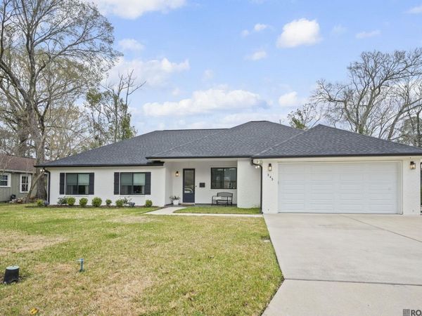 245 Marion Dr, Baton Rouge, LA 70806