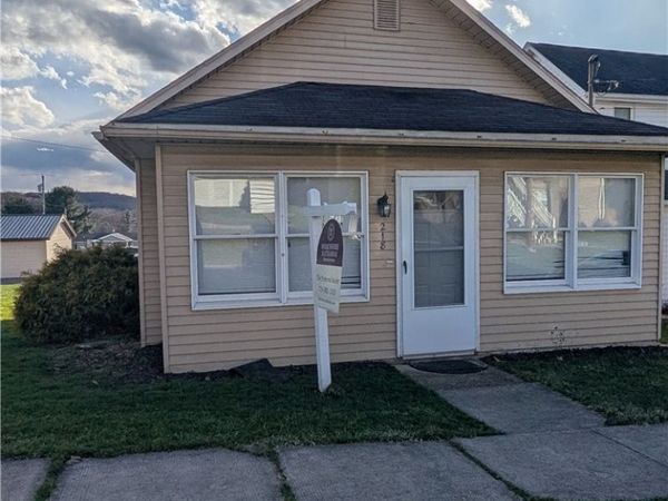 218 Central, Chicora, PA 16025