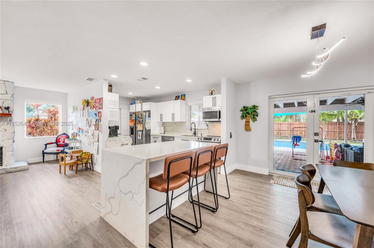 15930 SW 90th Ave , Palmetto Bay, FL 33157 Photo