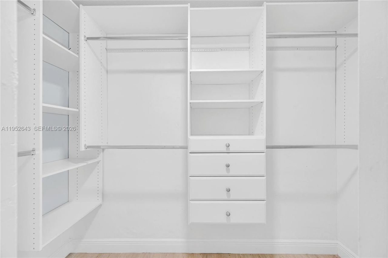 15930 SW 90th Ave , Palmetto Bay, FL 33157 Photo