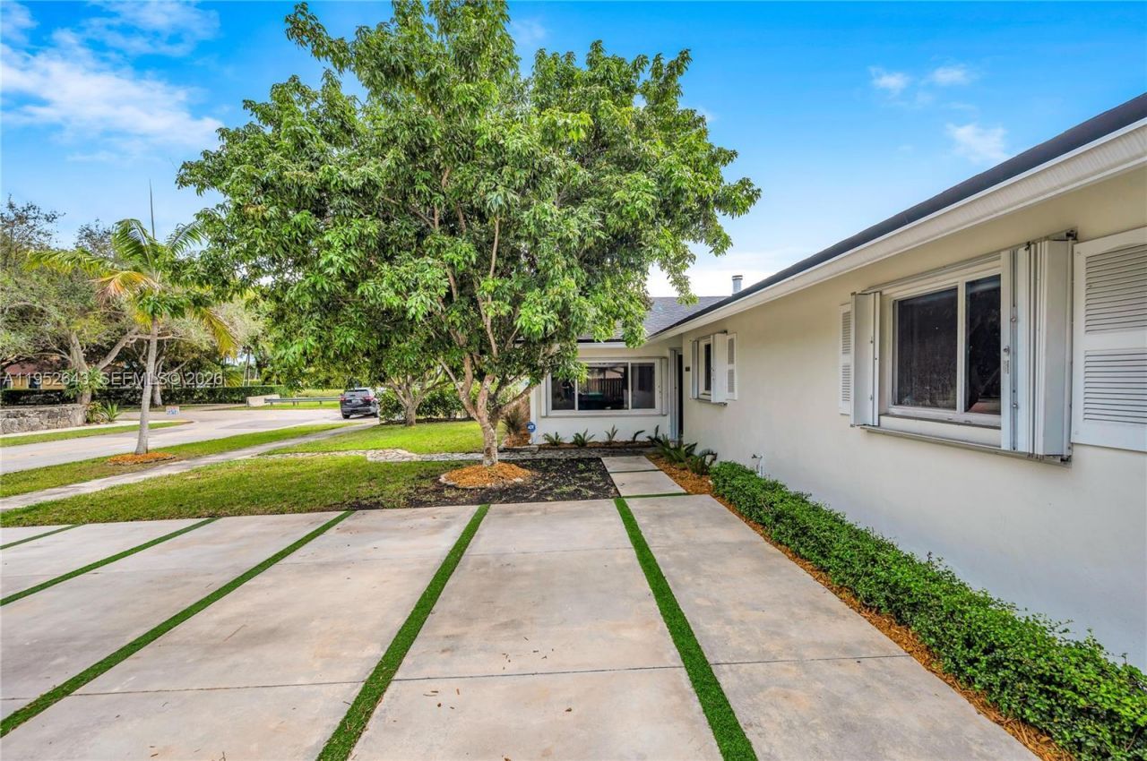 15930 SW 90th Ave , Palmetto Bay, FL 33157 Photo