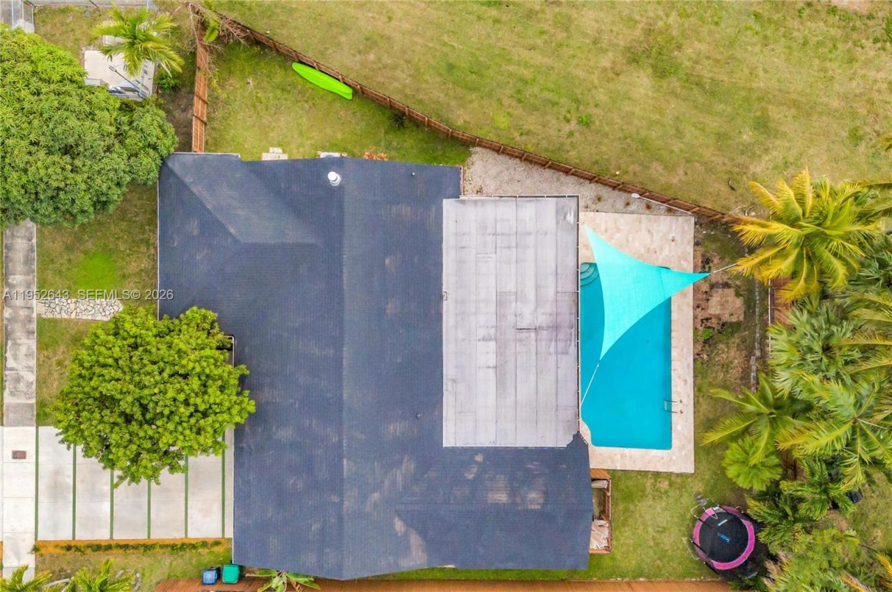 15930 SW 90th Ave , Palmetto Bay, FL 33157 Photo