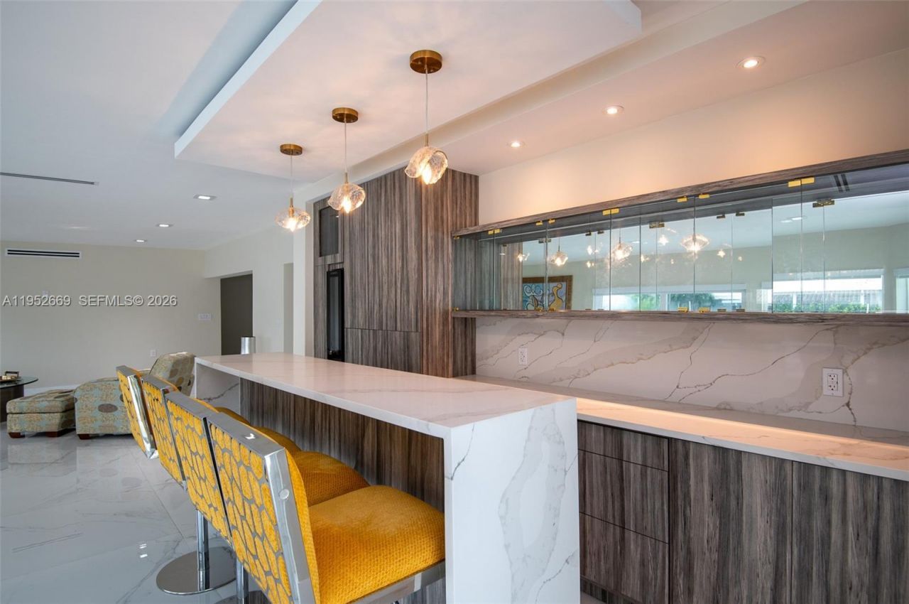 1250 NE 82nd St, Miami, FL 33138 Photo