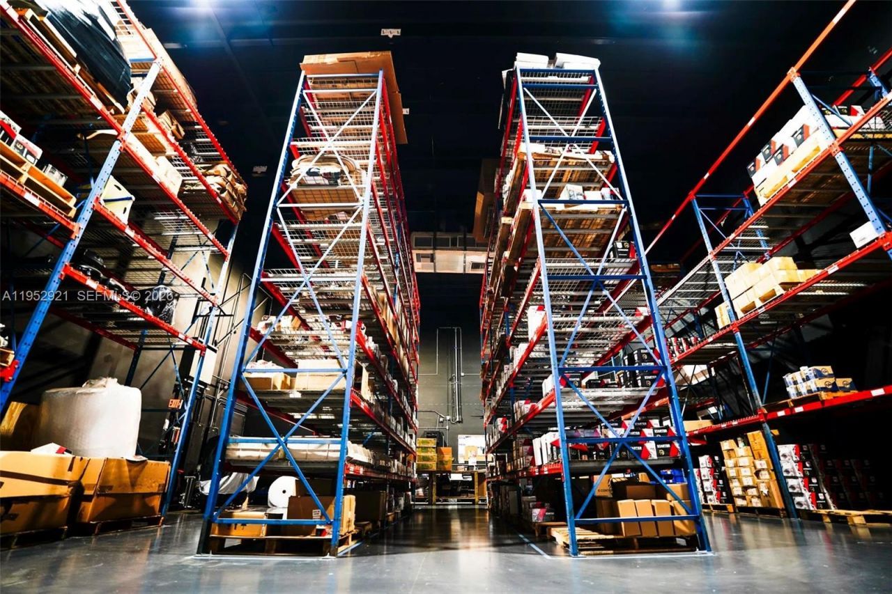 7865 NW 46th St, Unit 8, Doral, FL 33166 Photo