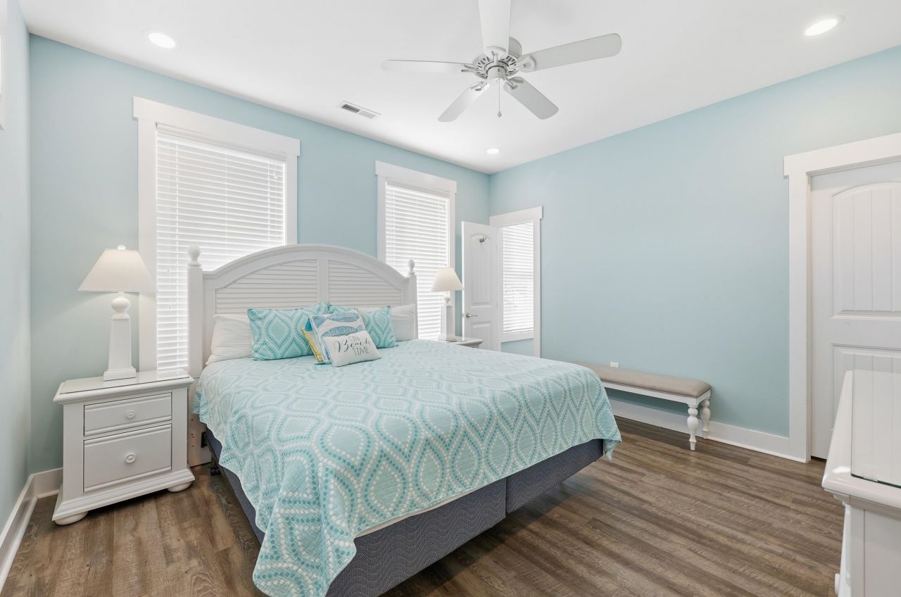 112 B 11th Ave. S Photo 31