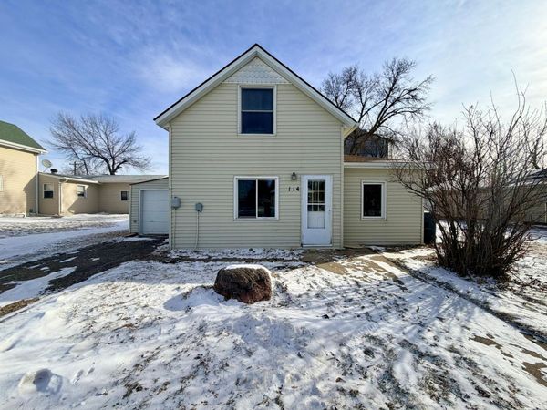 114 S Thompson Avenue, Rushmore, MN 56168