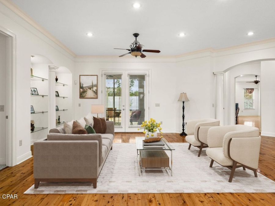 Property Image 11