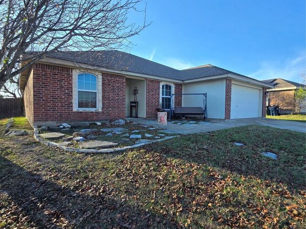 212 Druse LN, Jarrell, TX 76537
