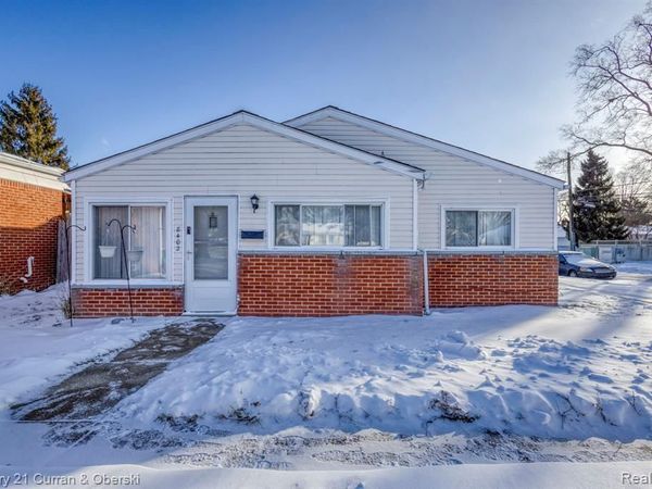 8402 Robindale Avenue, Dearborn Heights, MI 48127