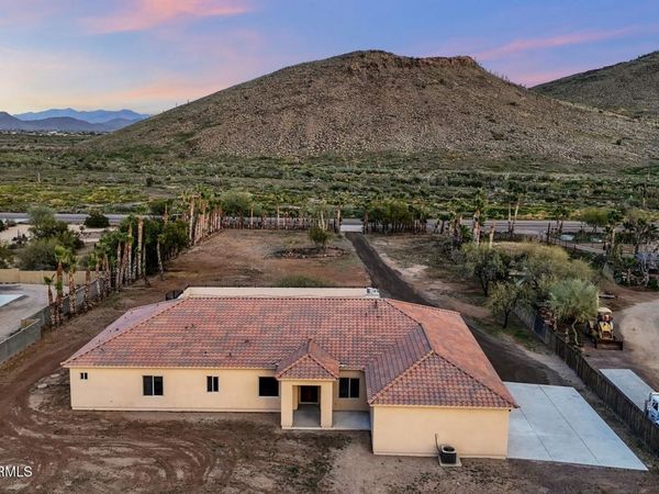 36648 N 27TH Avenue, Phoenix, AZ 85086