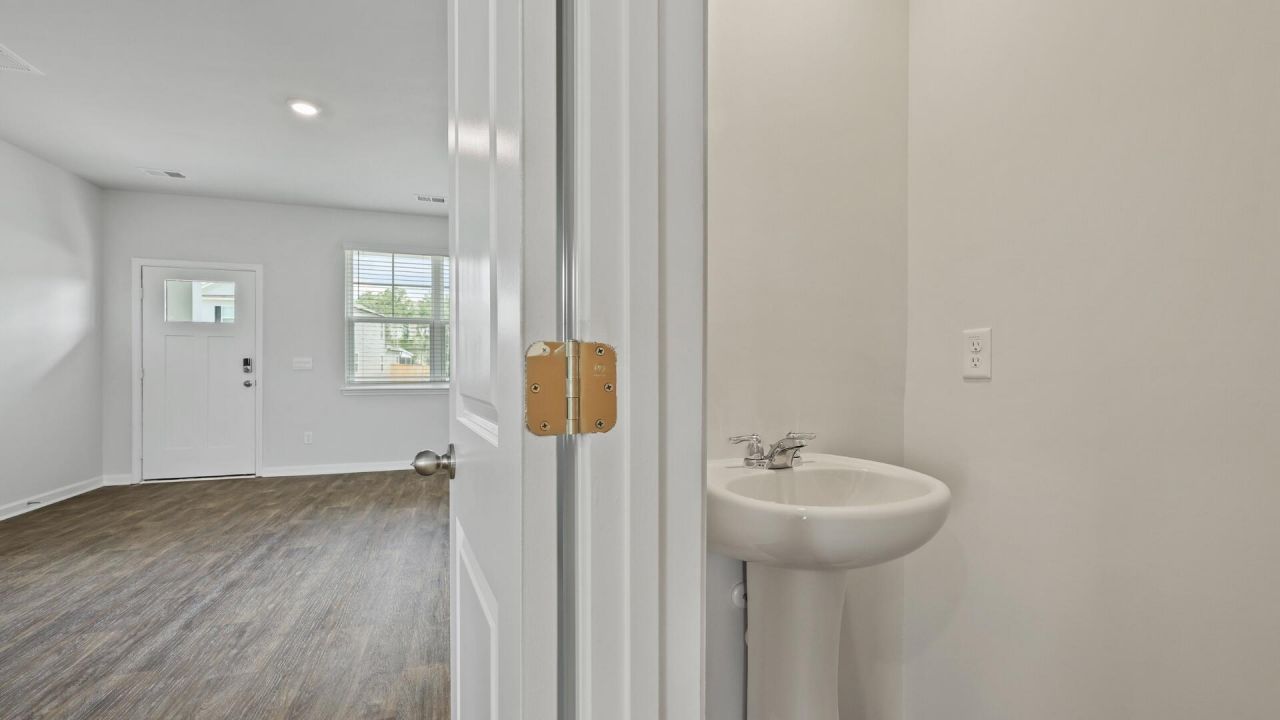 529 Lake Ridge Boulevard Photo 47