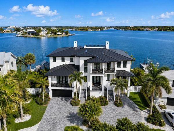 391 12TH AVENUE, INDIAN ROCKS BEACH, FL 33785