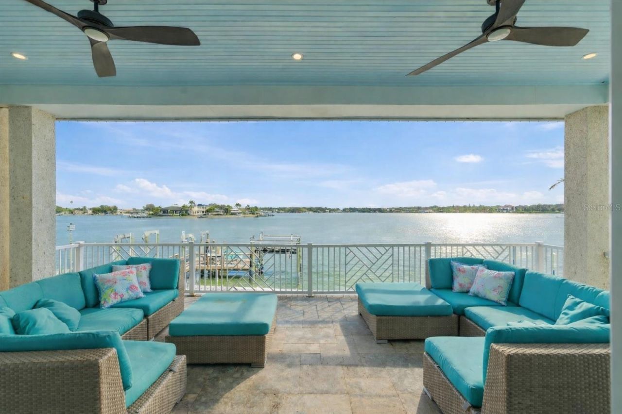 391 12th Avenue, Indian Rocks Beach, FL 33785 Photo