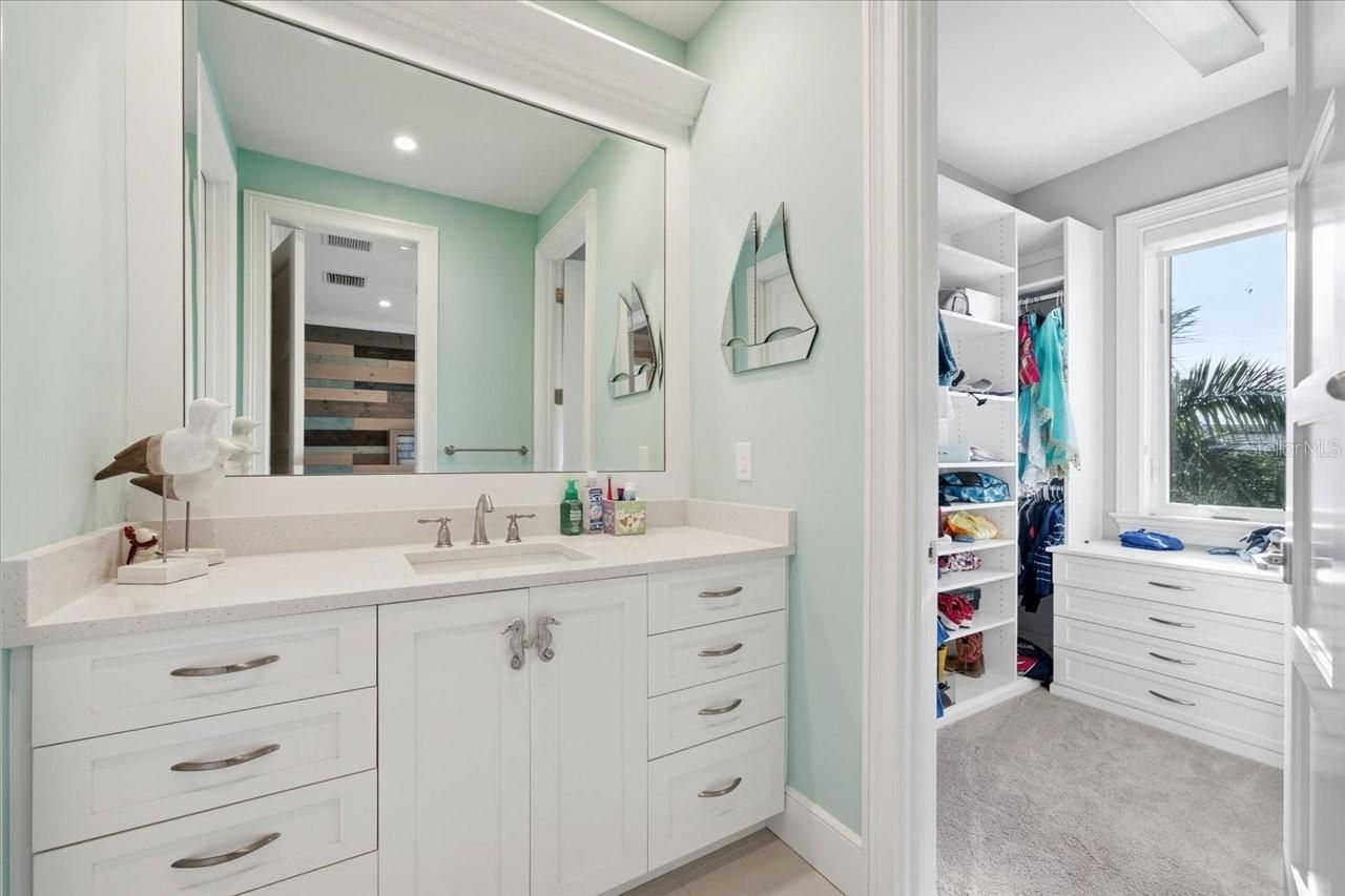 391 12th Avenue, Indian Rocks Beach, FL 33785 Photo