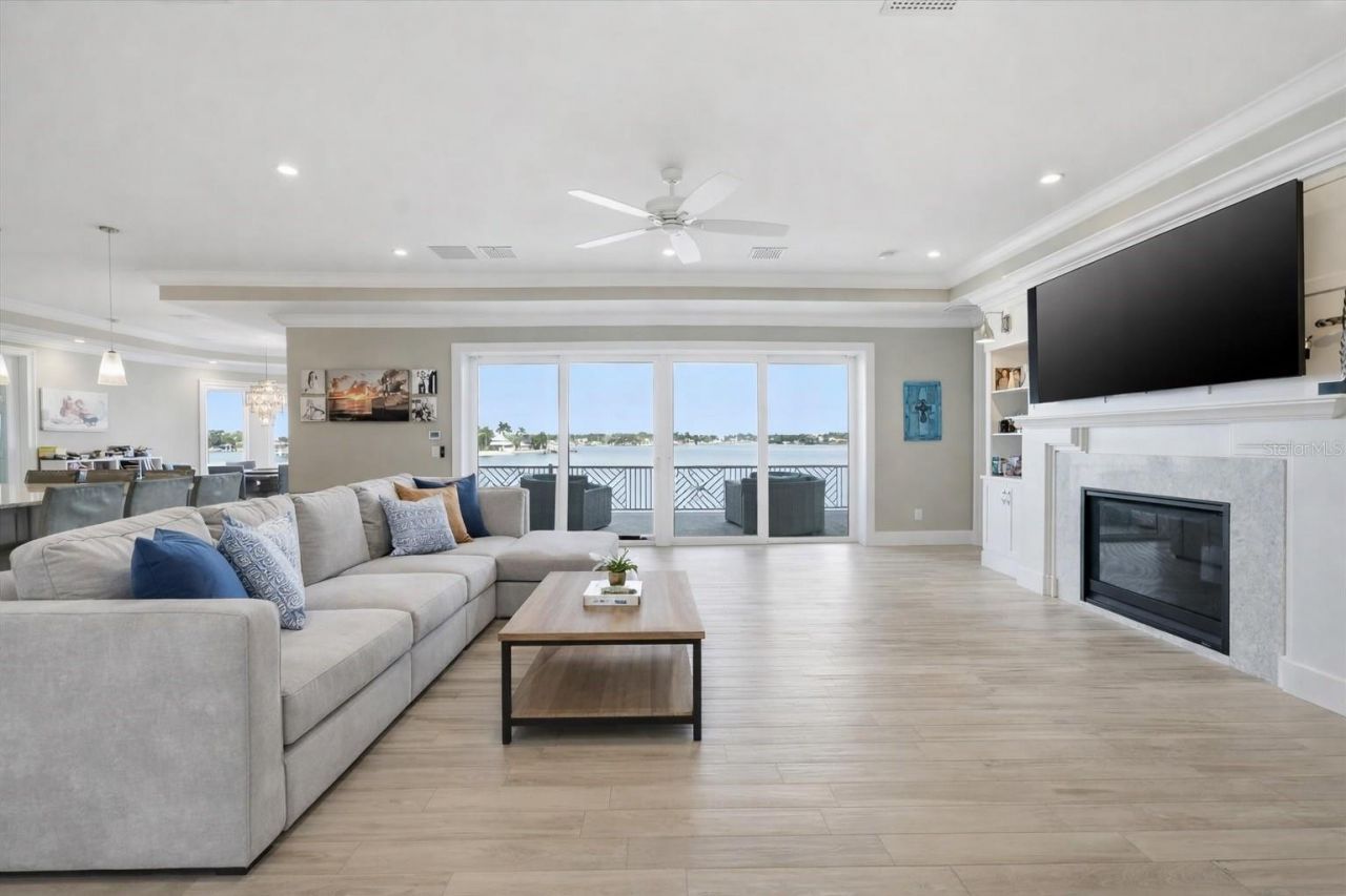 391 12th Avenue, Indian Rocks Beach, FL 33785 Photo