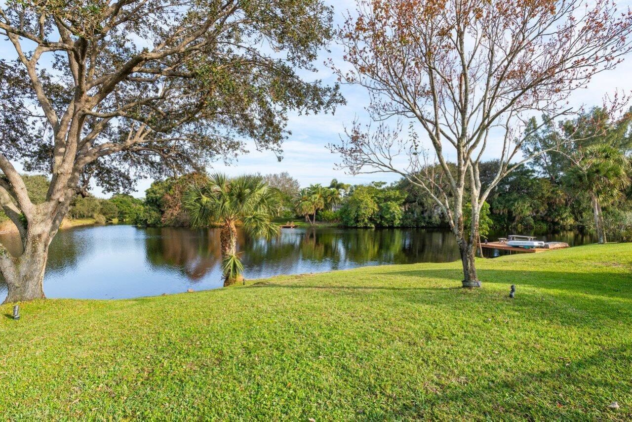 5603 Whirlaway Road, Palm Beach Gardens, FL 33418 Photo