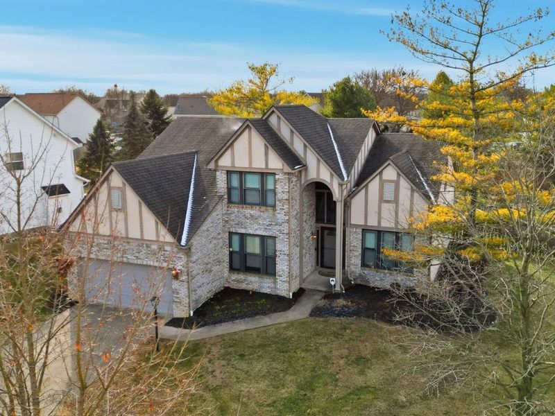 3045 Bohlen Drive, Hilliard, OH 43026 Photo 2