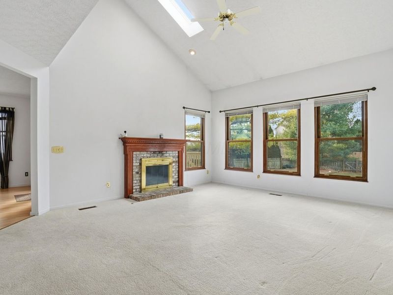 3045 Bohlen Drive, Hilliard, OH 43026 Photo 6