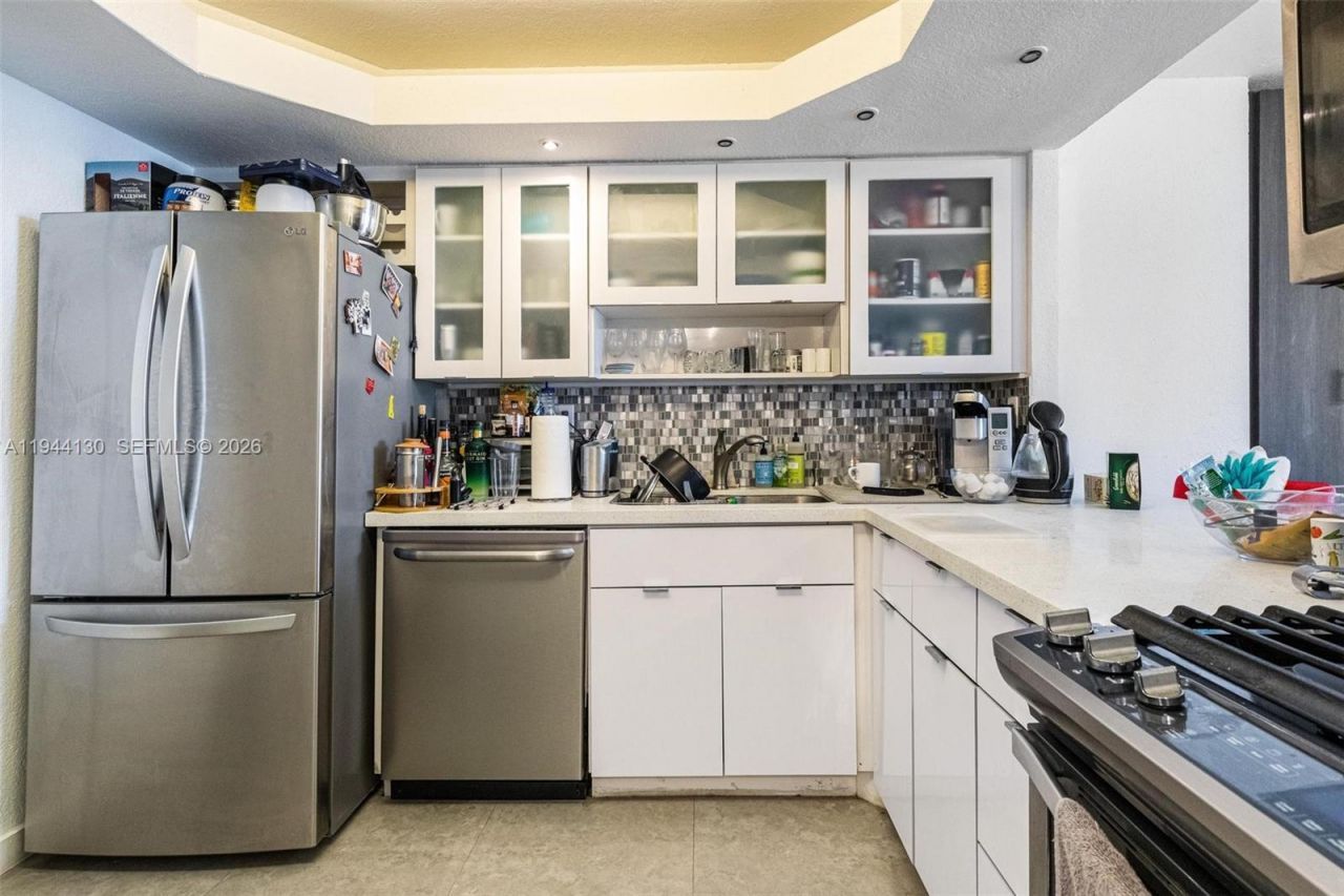 3140 S Ocean Dr, Unit 603, Hallandale Beach, FL 33009 Photo