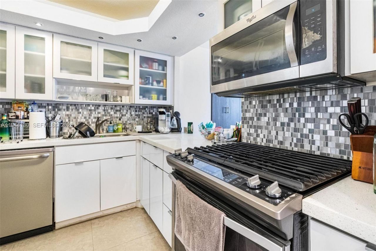 3140 S Ocean Dr, Unit 603, Hallandale Beach, FL 33009 Photo