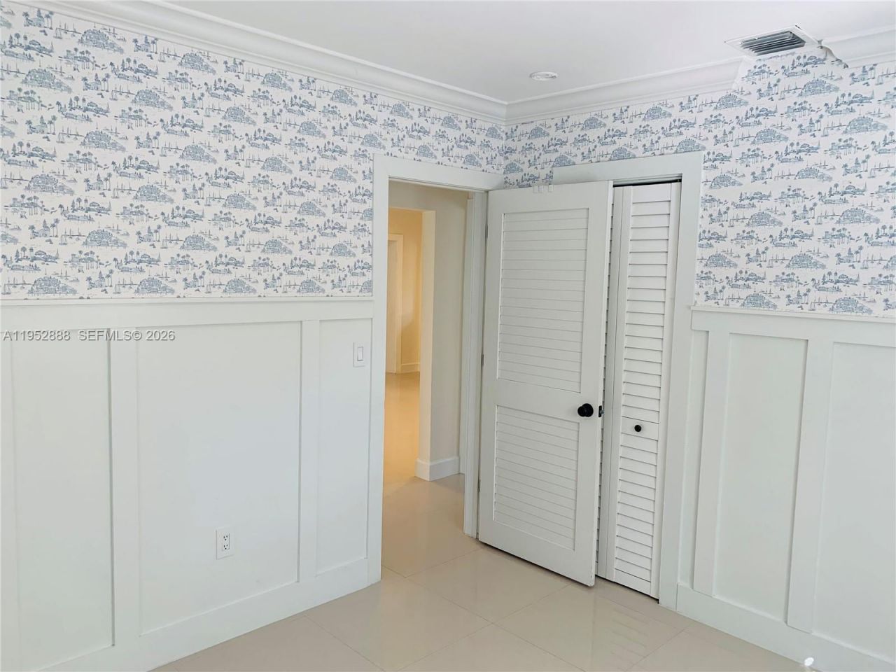 4218 Braganza Ave, Unit 4218, Miami, FL 33133 Photo