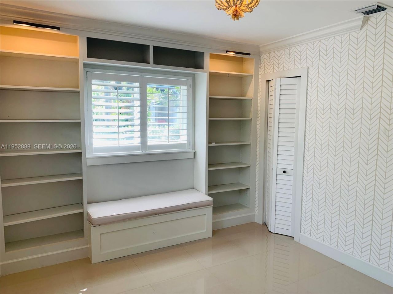 4218 Braganza Ave, Unit 4218, Miami, FL 33133 Photo