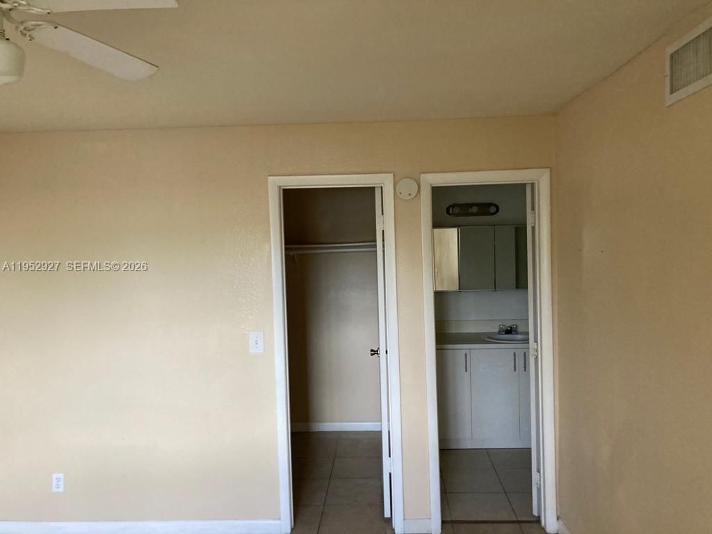 8705 NW 39th St , Sunrise, FL 33351 Photo