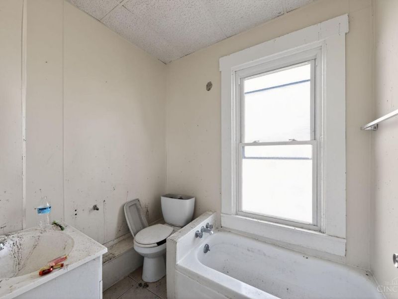 1435 Laidlaw Avenue, Cincinnati, OH 45237 Photo 21