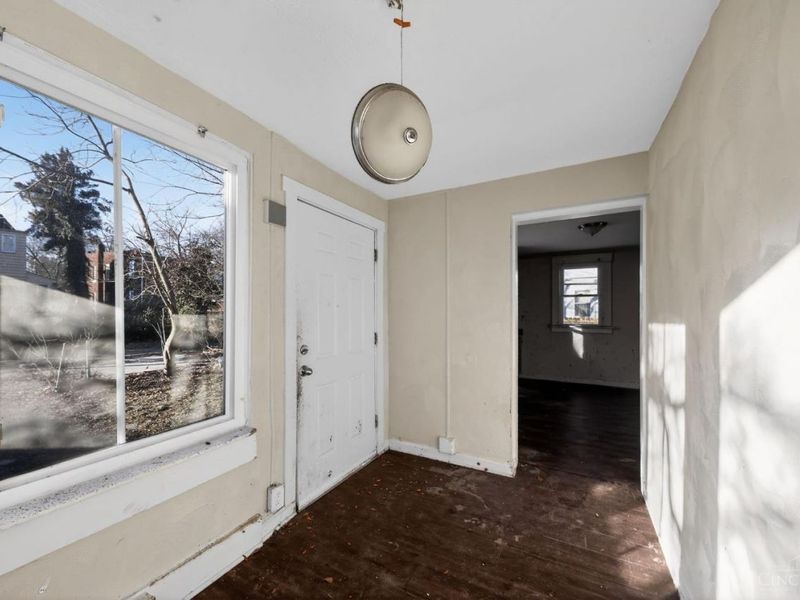 1435 Laidlaw Avenue, Cincinnati, OH 45237 Photo 5